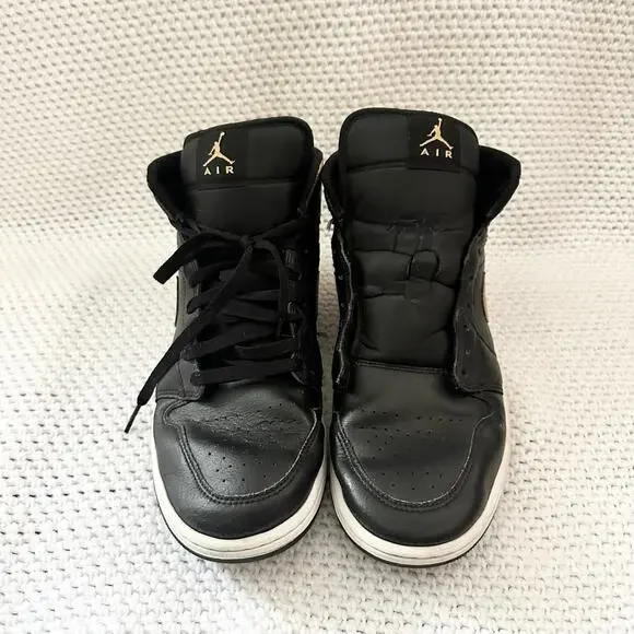 Air Jordan 1 Nike Mid Black Metallic Gold Retro Sneaker Missing Laces DQ8426-071